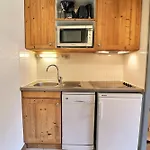 Le Grand Bois Apartment