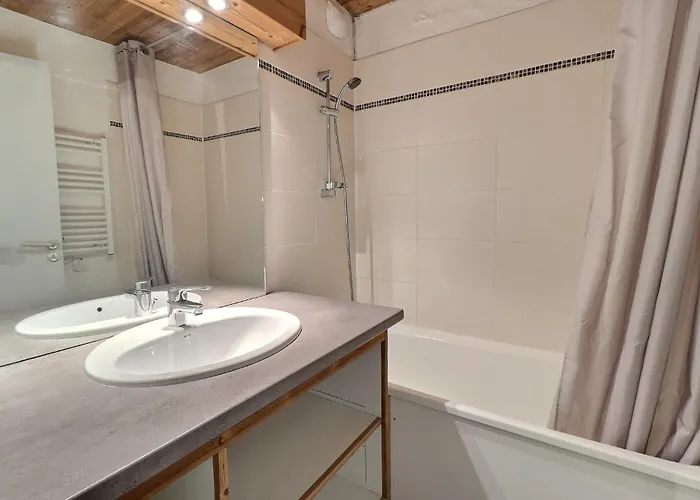 Le Grand Bois Apartament *